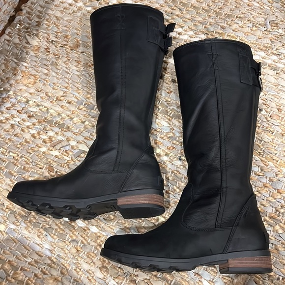 Sorel black tall leather boots - waterproof - Picture 5 of 10